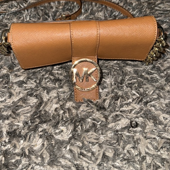 Michael Kors Brown Crossbody Bag with Pebbled Leather - Picture 6 of 10